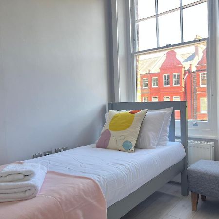 2 Bedroom Apartment In South Hampstead London Exterior foto