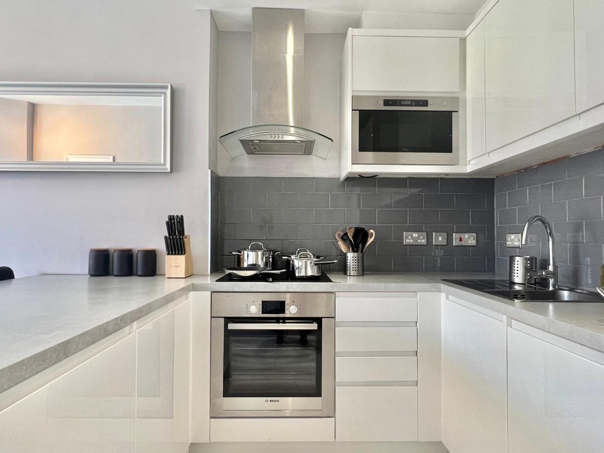 2 Bedroom Apartment In South Hampstead London Exterior foto