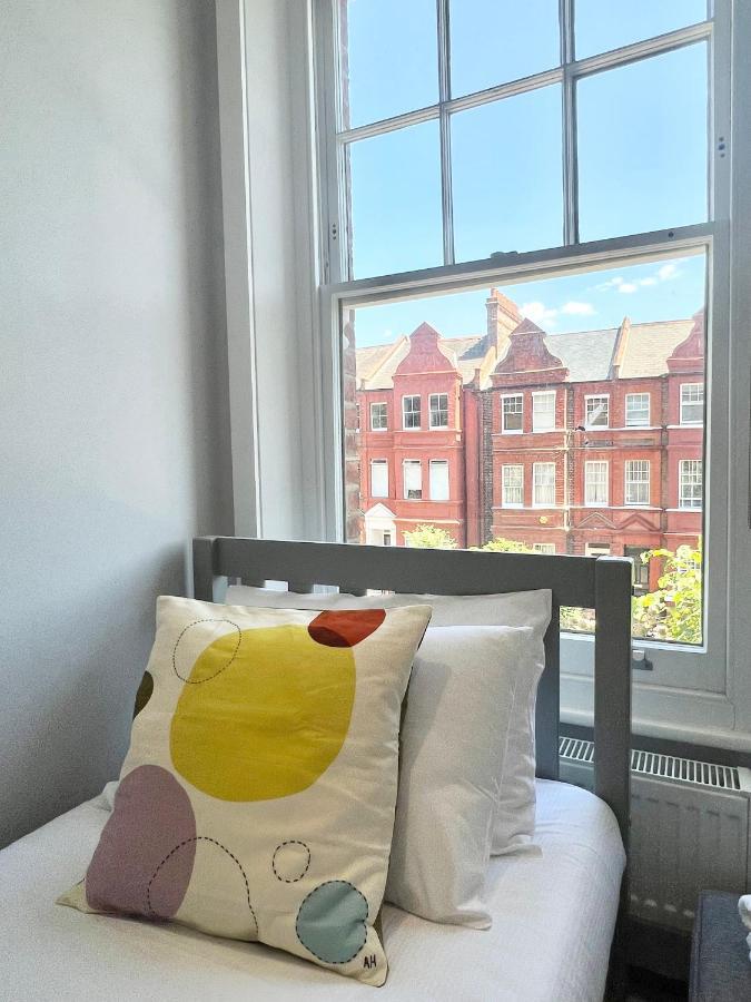 2 Bedroom Apartment In South Hampstead London Exterior foto